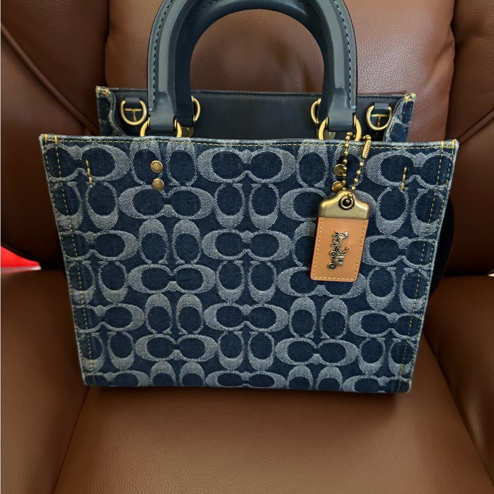 Coach Rogue 25 in Signature Denim - Picture 2 of 9